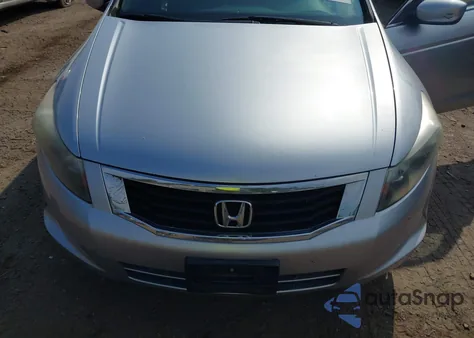 2008 Honda Accord 2.4 Ex из США, поврежденный, VIN 1HGCP26738A088249